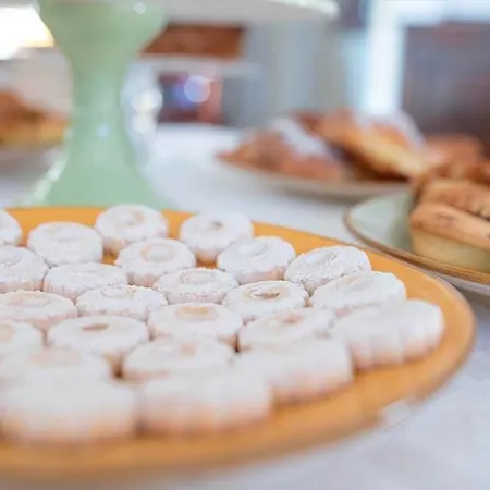 Oda ve Kahvaltı Casa Marconi Grottammare